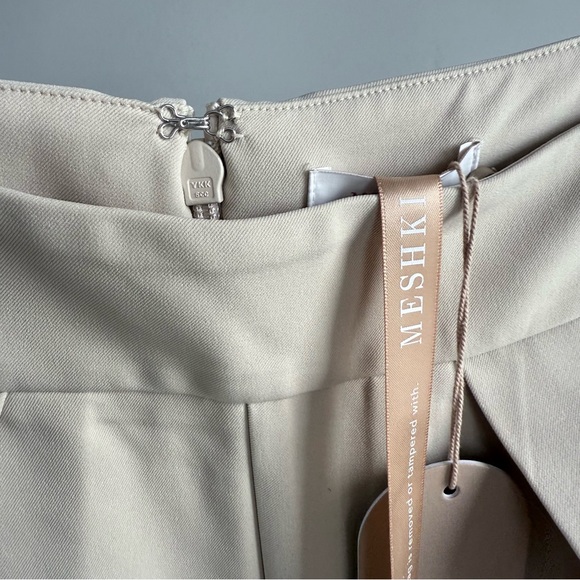 NWT MESHKI Katarina Wide Leg Suiting Pants Sand Size M High Rise Pleated - Picture 9 of 16
